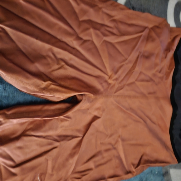 NWT leggings - Picture 2 of 2